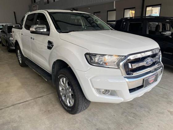 FORD RANGER 3.2 XLT 4X4 CD 20V DIESEL 4P AUTOMÁTICO FORD RANGER 3.2 XLT 4X4 CD 20V DIESEL 4P AUTOMÁTICO